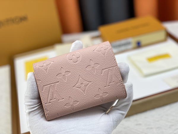 LVコピーウォレット背面デザイン